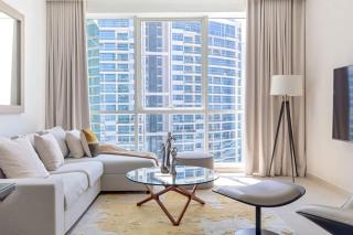 Luxury stay Private Beach Access - Dubai - 9