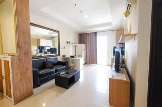Spacious 2BR Bellezza Apartment By Travelio - Jakarta - 1