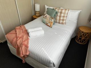 3 Bedroom Home in Peaceful Setting - Christchurch - 3