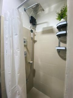 1-BR with Balcony in Shore 3 Residences, Pasay City - Manila - 5