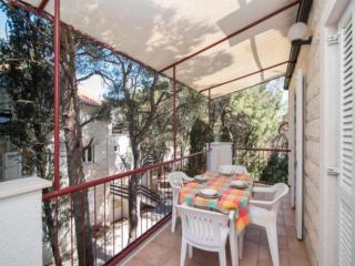 Apartments Boguvila - Two-Bedroom Economy Apartment with Terrace A5 - ST - Supetar - 0