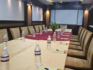 Hotel Park Elanza Chennai - 9
