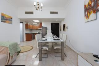 Cozy 1BR Apartment in Lolena Tower, JVC - Allsopp & Allsopp - 5