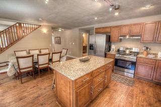 Corner Pocket Chalet home - South Lake Tahoe - 1