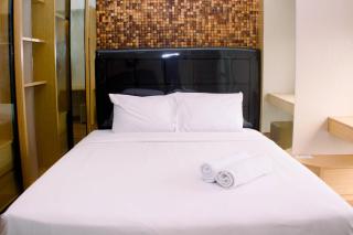 Restful and Modern Studio at Vasanta Innopark Apartment By Travelio - Bekasi - 9