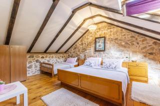 Rustical Resort Kokorići with Shared Outdoor Swimming Pool - Vrgorac - 6