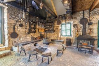 Rustical Resort Kokorići with Shared Outdoor Swimming Pool - Vrgorac - 4