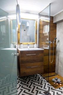 Menemar Traditional Suite,By IdealStay Experience - Agios Nikolaos - 2