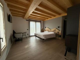 Nongole 305 - - 9
