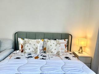 Homes2Retreat - Elegant Studio in JVC, Dubai - 8