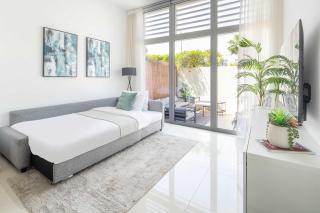 Frank Porter - Avencia 44 - Dubai - 3