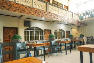 Macky's Hidden Inn - 3