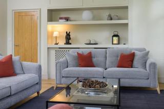 Luxurious House Lodge & Garden Private Parking - - 1