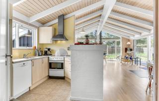Three-Bedroom Holiday Home Sæby 05 - Nordost - 5