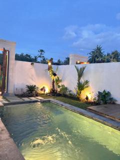 Evandari villa - 0
