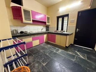Bluebell Home - Kozhikode - 5