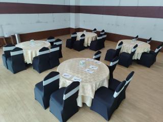 Ramada by Wyndham Ahmedabad Narendra Modi Stadium Motera - Kurnool - 3
