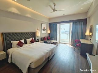 Ramada by Wyndham Ahmedabad Narendra Modi Stadium Motera - Kurnool - 9