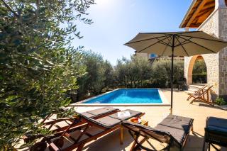 Villa Casa Rea mit Pool in Porec für 9 Personen, 5 Schlafzimmer , Panoramameerblick - Poreč - 8