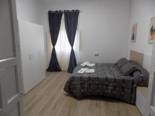 Plaza del Rey Apartaments - San Fernando - 7