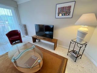 B052-Bel appartement spacieux grand balcon et garage - Cannes - 4