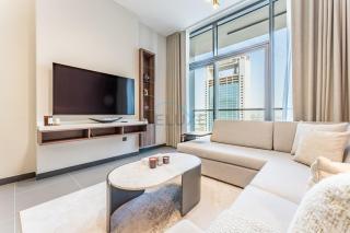 High-Rise 1BR with Lake and City Views and Minutes to Metro, MBL Royal, Jumeirah Lake Towers by Deluxe Holiday Homes - 1