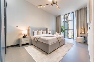 High-Rise 1BR with Lake and City Views and Minutes to Metro, MBL Royal, Jumeirah Lake Towers by Deluxe Holiday Homes - 7