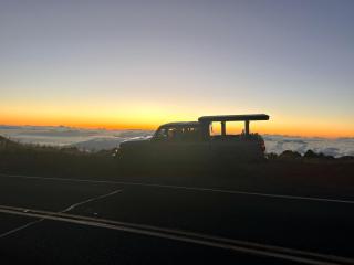 Embark on a journey through Maui with Aloha Glamp's jeep and rooftop tent allows you to discover diverse campgrounds, unveiling the island's beauty from unique perspectives each day - Paia - 9