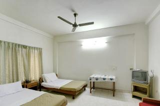 Hotel O Pathanamthitta Near Mahatma Gandhi Statue - Pathanāmthitta - 3