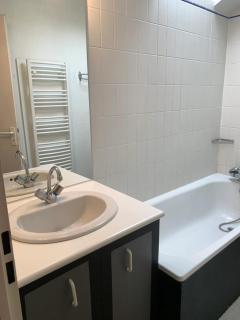 Appartement charmant à Bagnères-de-Bigorre - 56 m² avec balcon - Bagnères-de-Bigorre - 1