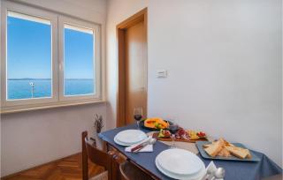 Apartment Podstrana 4 - 2