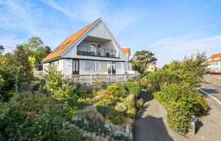 Two-Bedroom Holiday Home In Allinge - Allinge - 1