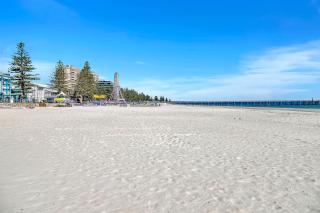 Pier 108 Glenelg - 3