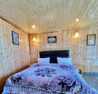 Vamika house & Cafe - Mussoorie - 5