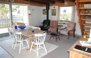 3 Bedroom Amazing Home In Humble - 9