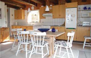 3 Bedroom Amazing Home In Humble - 2