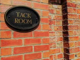 The Tack Room- 23937 - Lusby - 9