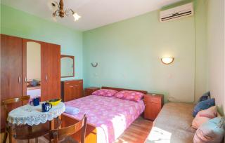 Stunning Home In Lokva Rogoznica - Lokva Rogoznica - 1