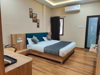 Hotel Bhavya - Ujjain - 0