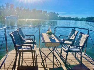 HAUSBOOT - Schwimmende feststehende Ferienwohnung direkt auf der Havel mit Weitblick aufs Wasser - 8