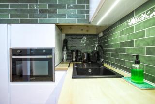 TGI Holiday Apartment - 8