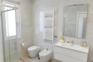 Crazi Suites - Nola - 4
