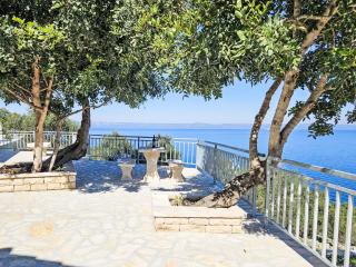 Holiday Home Brankovi Dvori by Interhome - Prigradica - 2