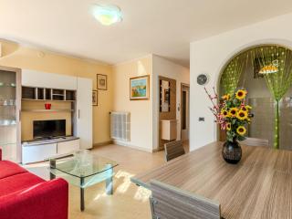 Apartment Claudia by Interhome - Malcesine - 2