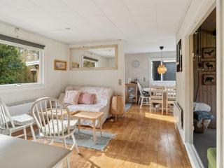Holiday Home Raika - 1-5km from the sea by Interhome - Tengslemark - 4