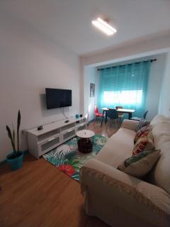 Actualizado 2024, Casco Vello 7 minutos, Wifi - Vigo - 0