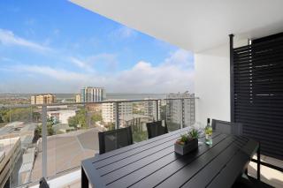 Harbour Hush - Poolside Central Base near Waterfront - 5