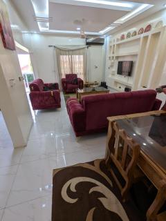 Demure Apartment - Madina Sey Kunda - 4