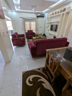 Demure Apartment - Madina Sey Kunda - 5