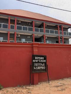 Demure Apartment - Madina Sey Kunda - 3